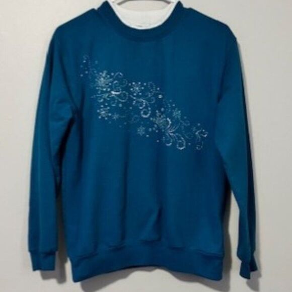 USED Woman's Decorated Originals Long Sleeve Sweatshirt Color Green Size Medium - Picture 1 of 1